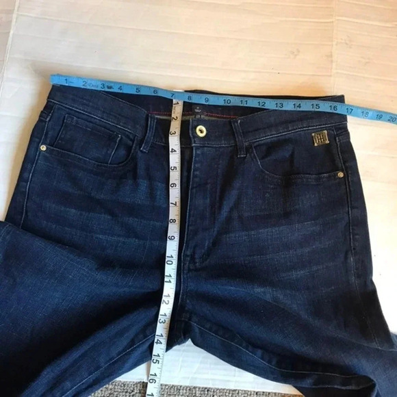 Y2K Tommy Hilfiger women Drak Wash Blue Cropped Mid Rise jeans size 12 - Picture 4 of 6